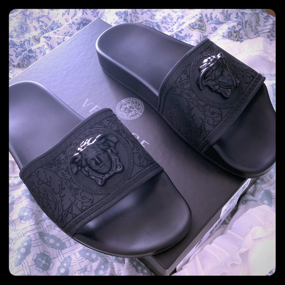 Versace Womens Baroque Slides Black Size  39/9